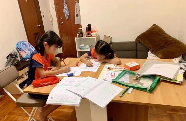 20万香港双非儿童:有人遭母亲遗弃,有人5点起床跨境上学 20万香港双非儿童:有人遭母亲遗弃,有人5点起床跨境上学