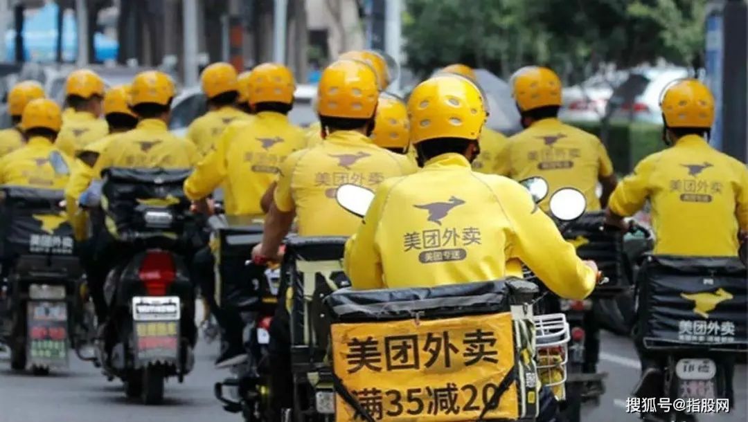 在商超众多与网购发达的今天,为何还有人踩单车卖益力多? 在商超众多与网购发达的今天,为何还有人踩单车卖益力多?