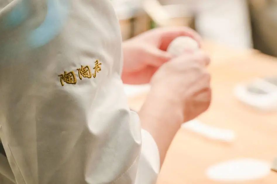 面对网红店和速冻点心挑战,广州老字号能保持初心么? 面对网红店和速冻点心挑战,广州老字号能保持初心么?