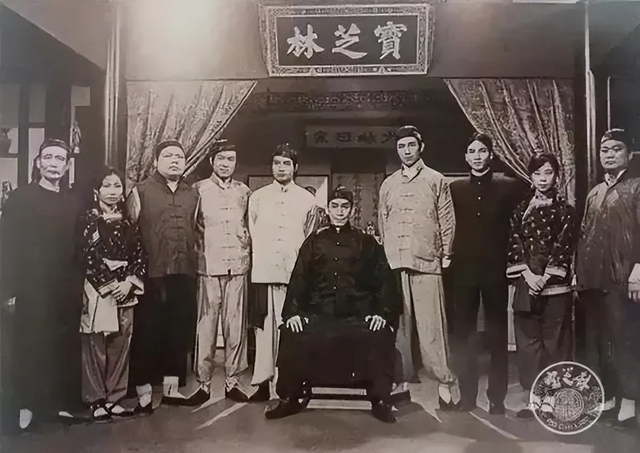 广州出生的著名演员，香港逝世后成为神仙