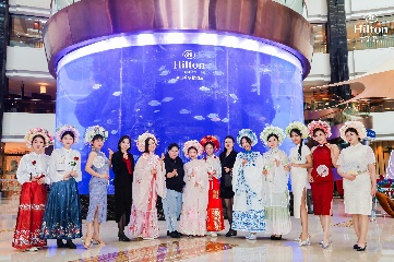 C:\Users\angeliali\Desktop\FS Hilton\图片\簪花\IMG_9718-opq3029600841.jpg
