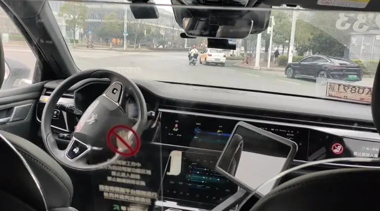 无人驾驶网约车进军广州,是福还是祸? 无人驾驶网约车进军广州,是福还是祸?