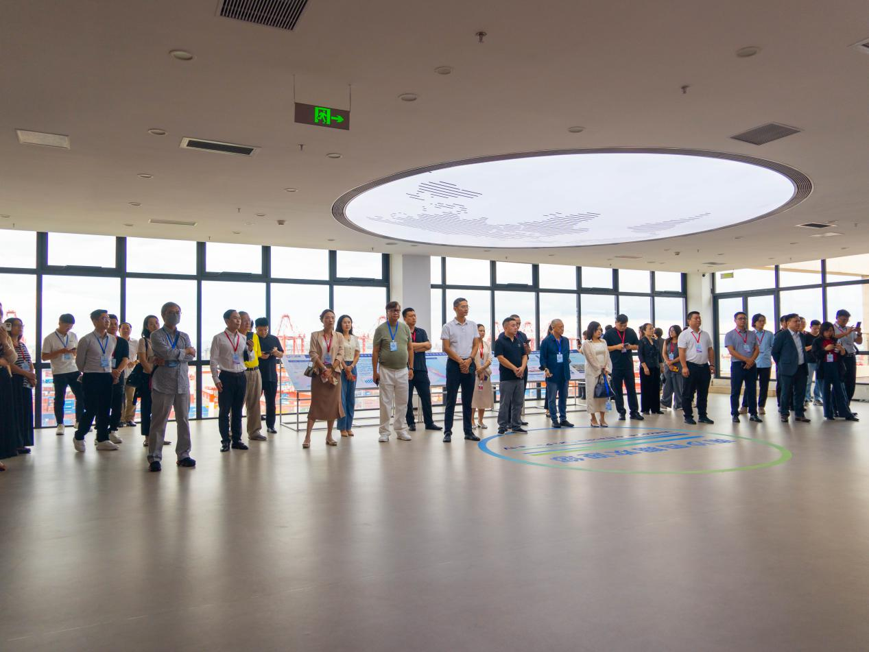 扬帆南沙，链动全球——粤港澳企业家共话产业协作新未来