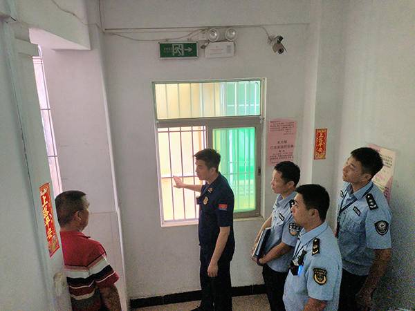 中山南朗消防联合多部门持续开展畅通消防“生命通道”专项行动