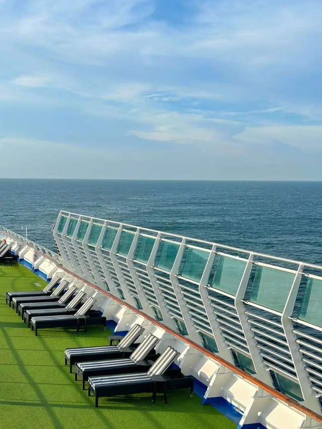 大湾区人，正逃往海上躺平？