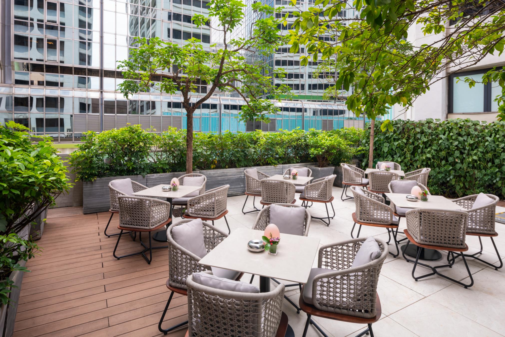 探索现代艺术和历史文化：香港旅游的另一种打开方式