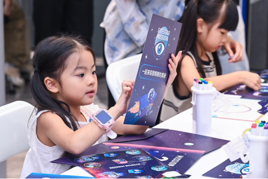 依视路®星趣控®视觉星球挑战科普项目成功落地星创视界华南区