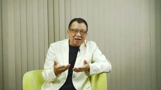 香港资深演员许绍雄因癌离世,终年76岁