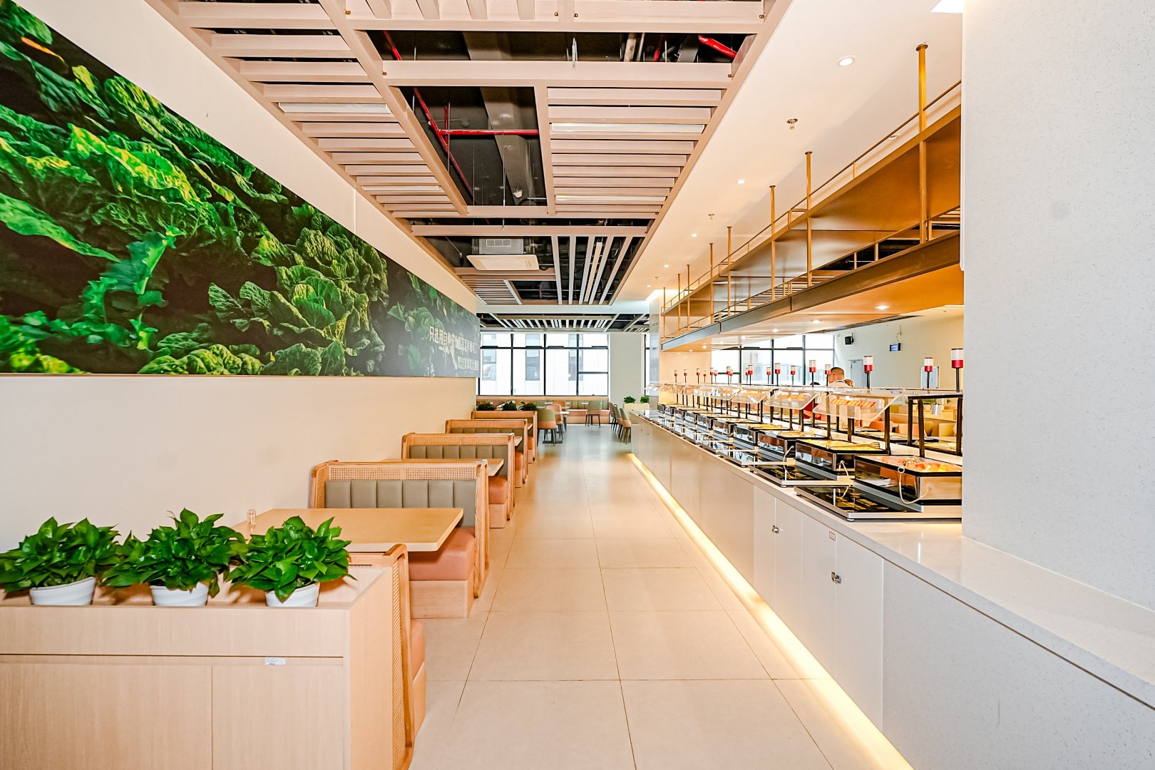 1757459522987137.jpg 智慧餐厅.jpg