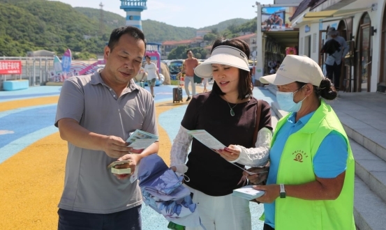东澳岛垃圾分类活动圆满落幕,趣味互动助力“百千万工程”生态建设