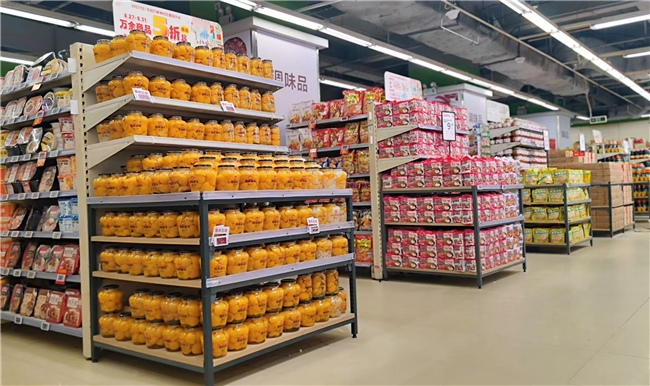 十八载街坊情焕新延续,华润万家客村店重装启幕