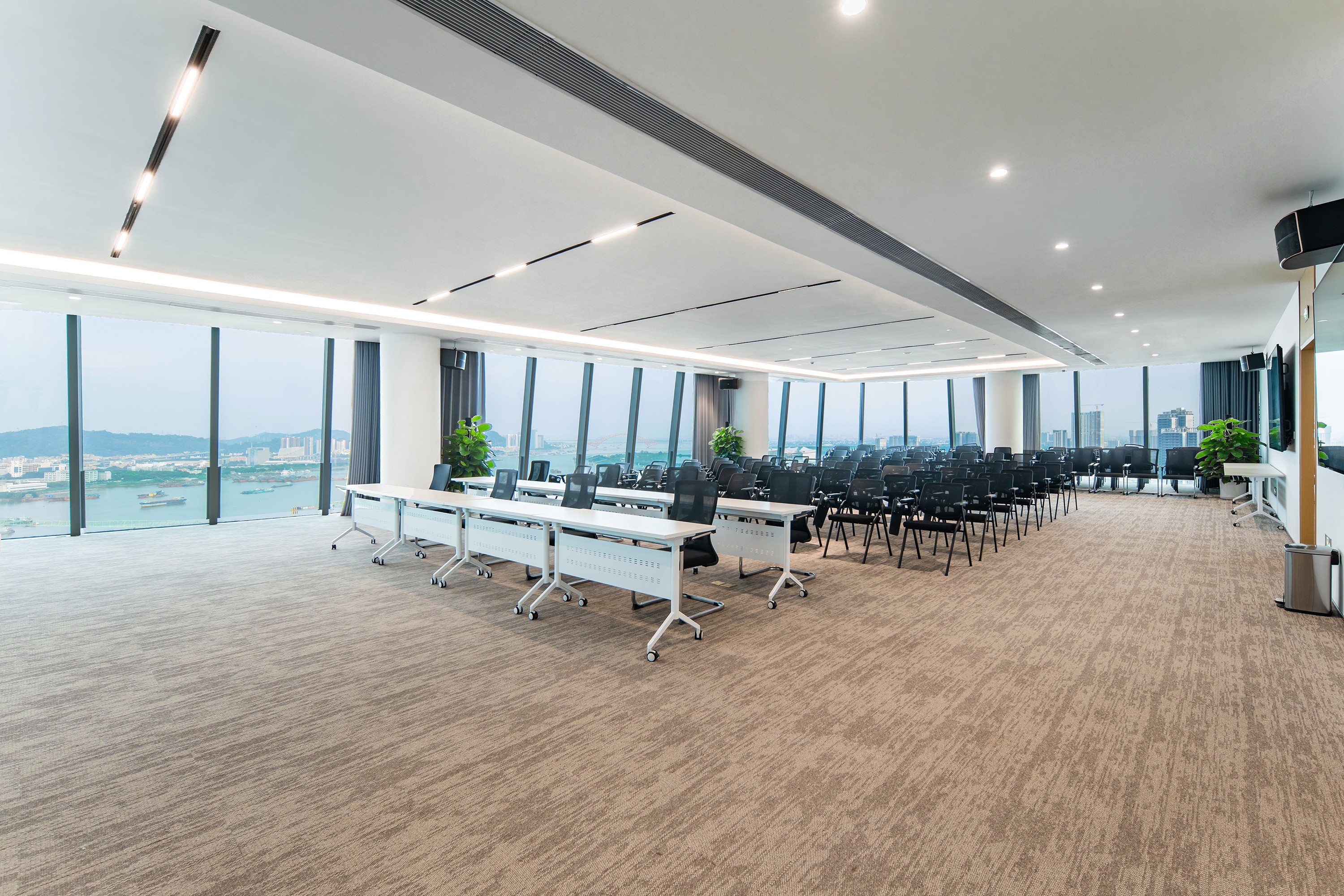 海景会议室.jpg