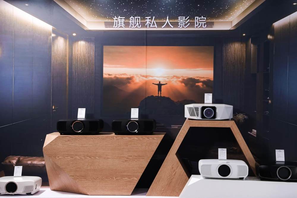 声色合和，芯动自然精彩：爱普生家用投影机新品正式发布，以科技还原自然沉浸体验