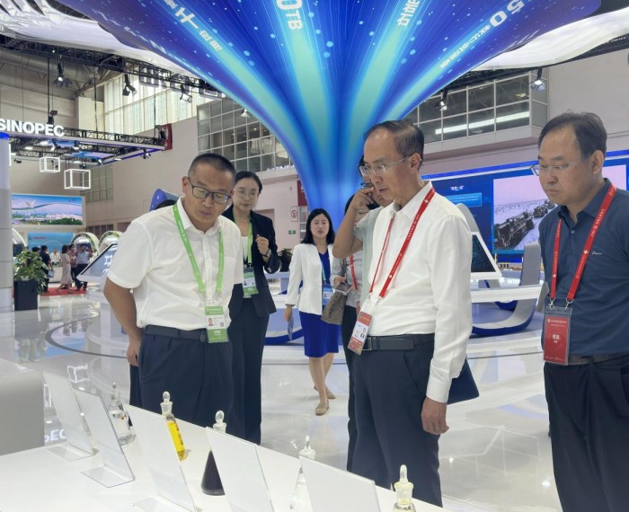 昆仑润滑亮相链博会,赋能产业链韧性升级