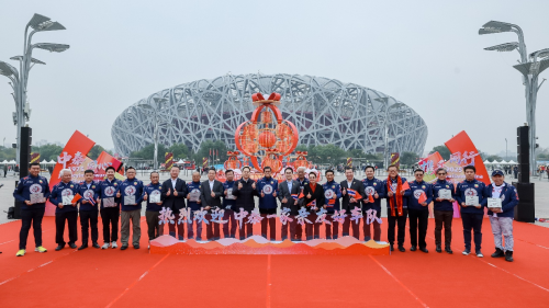 天丝集团红牛品牌助力“中泰建交50周年友谊之旅”车队顺利抵京