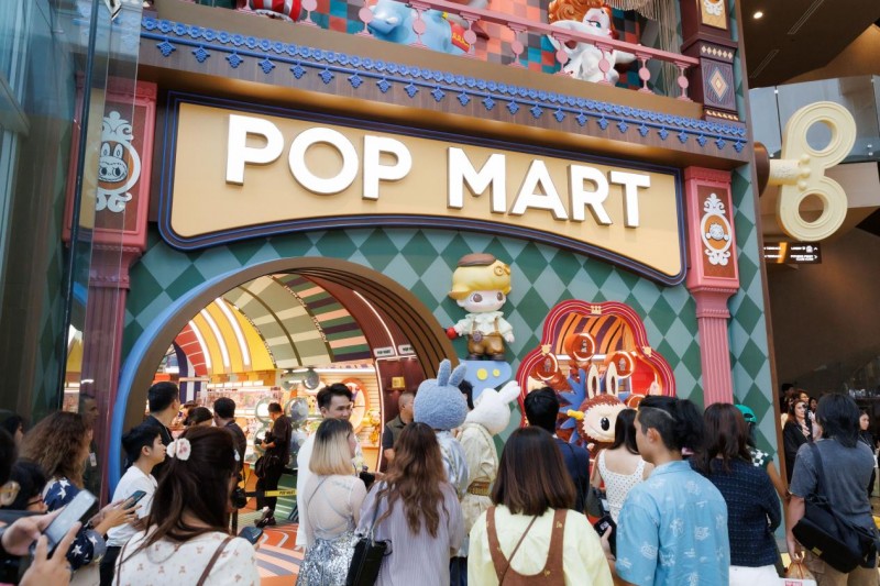 泡泡玛特泰国最大旗舰店落地湄南河畔，潮玩打通文化消费新场景