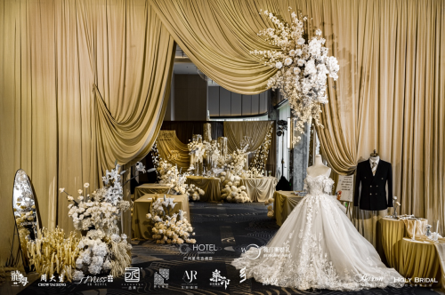 星梦奇遇邂逅湾区之心，广州星河吉酒店婚宴沙龙鎏金启幕