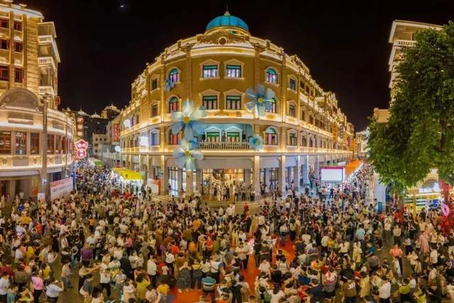 又是一个人从众的五一假期:出不出门都很拥挤