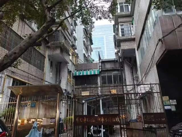 十五运热闹，六运小区闹心：广州网红社区的商住冲突