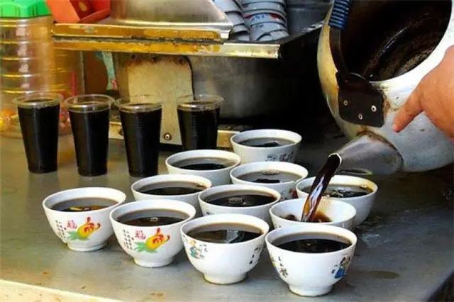 广东凉茶究竟是饮品还是药品？