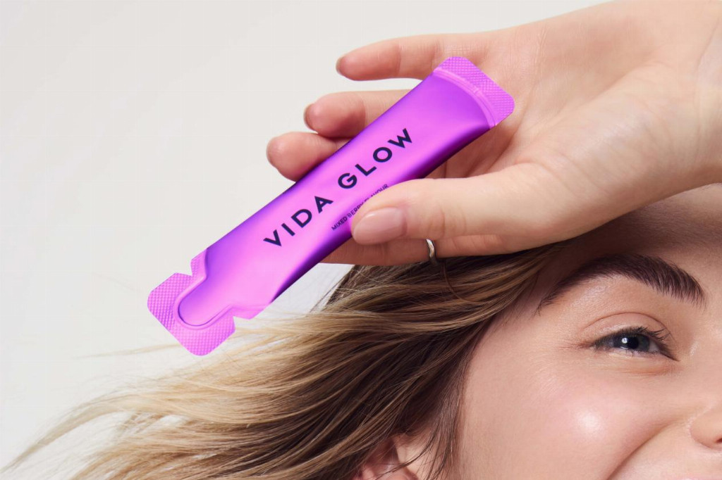 秋冬肌肤弹润感“降温”？Vida Glow胶原蛋白肽饮2.0破解胶原蛋白流失焦虑