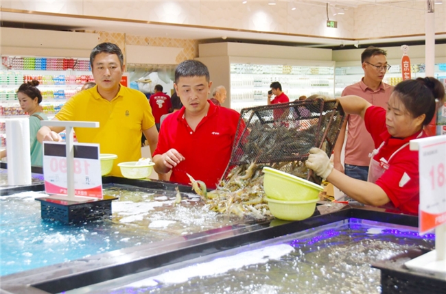 首日开业凌晨0点30分自然闭店,京东折扣超市宿迁四店客流超30万