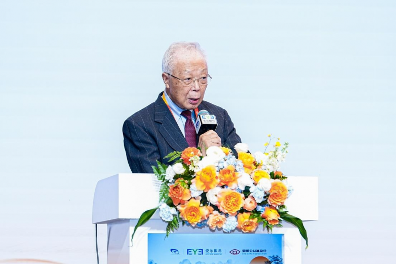 从基因治疗、AI诊断到手术机器人，视网膜疾病诊疗迎来技术革新