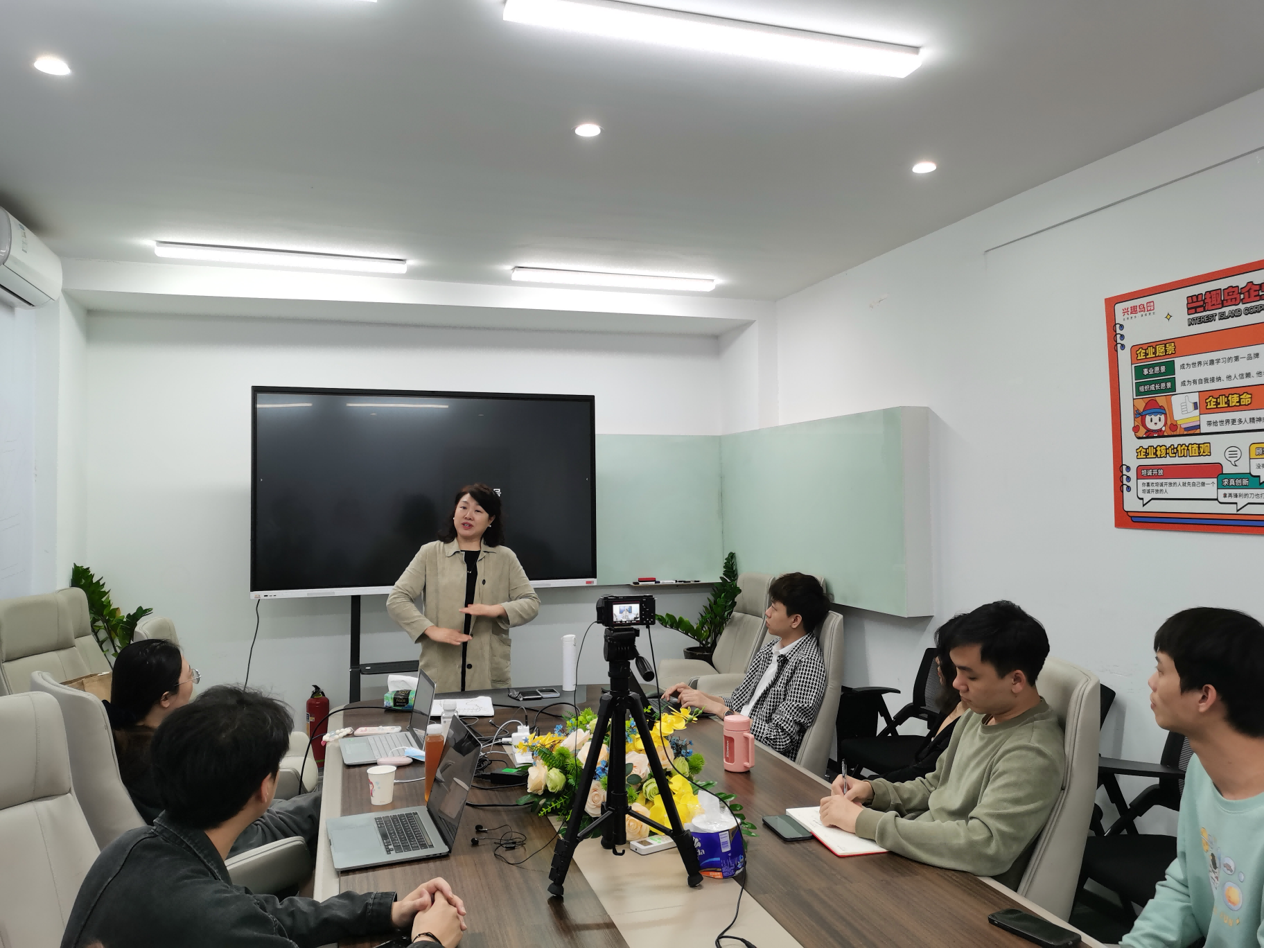 兴趣岛入选“全国产品和服务质量诚信品牌”,获国家级质量背书