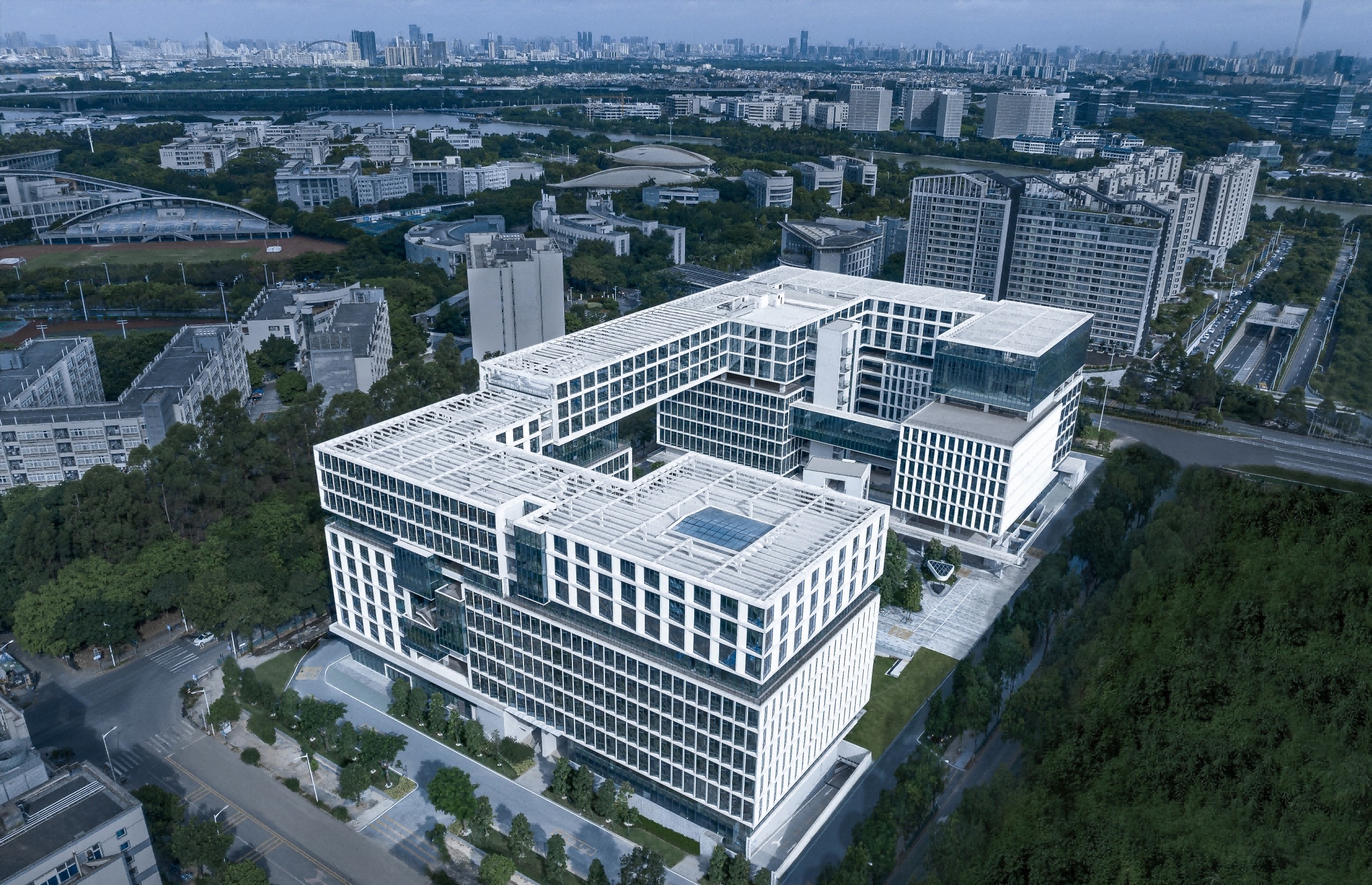 广州大学城科技园管理有限公司揭牌,开启园区发展新篇章